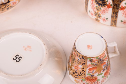 Lot 229 - A collection of Royal Crown Derby Imari ware,...