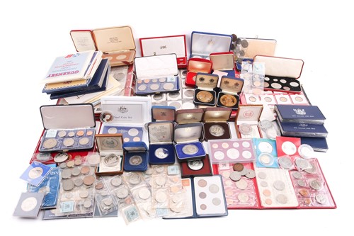 Lot 288 - A good collection of sterling silver proof...