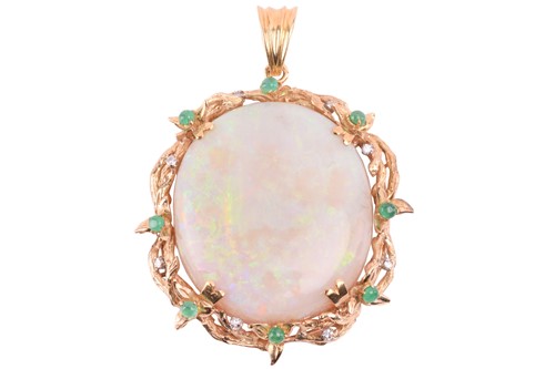 Lot 121 - A very large opal pendant, the precious opal...