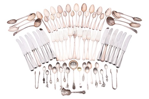 Lot 461 - A mixed canteen of feather edge flatware,...