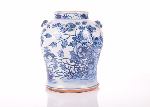 Lot 73 - A Chinese 18th century-style blue and white...