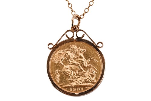 Lot 309 - A Queen Victoria full sovereign pendant on...