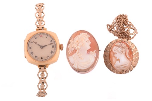 Lot 101 - Two shell cameo brooches and a ladies...