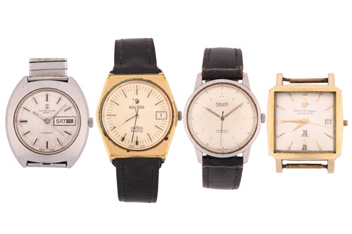 Lot 413 - A collection of four gents watches featuring a...