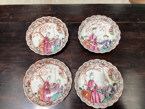 Lot 144 - A group of Chinese porcelain, including an...