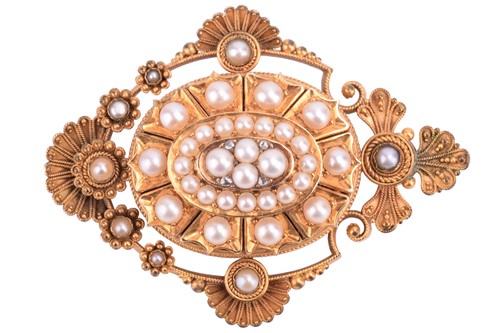 Lot 150 - A Victorian split pearl and diamond brooch,...
