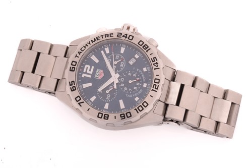 Lot 358 - A Tag Heuer Formula 1 Chronograph watch. Model:...