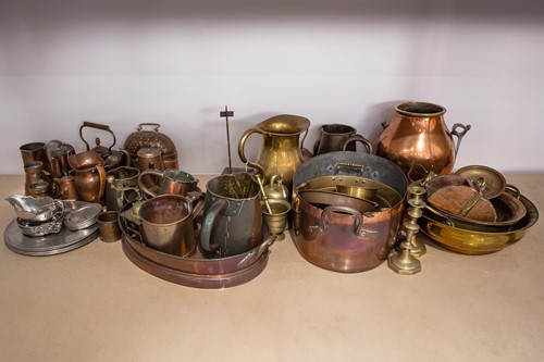 Lot 77 - A large quantity of brass, pewter and copper...