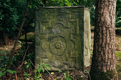 Lot 157 - An early 18th century very large lead...