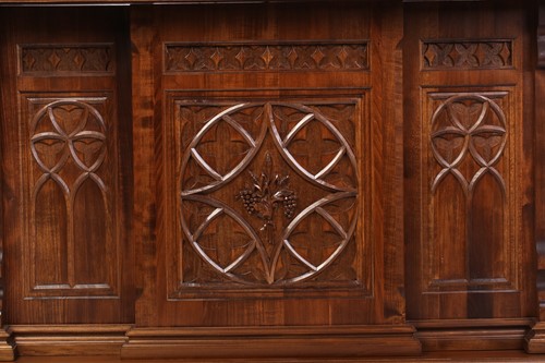Lot 195 - A Gothic style walnut altar, by Laboratorio...