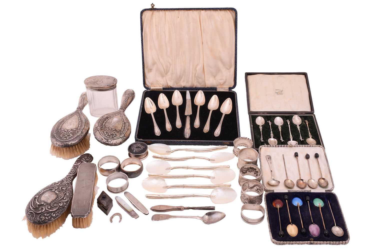 Lot 573 - A mixed collection of silver including three...