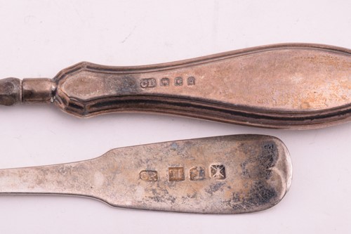 Lot 573 - A mixed collection of silver including three...