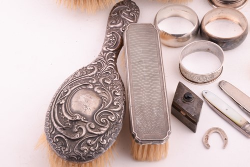 Lot 573 - A mixed collection of silver including three...