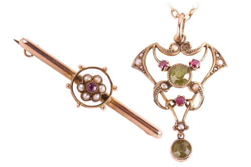 Lot 357 - An Edwardian peridot, ruby and seed pearl...