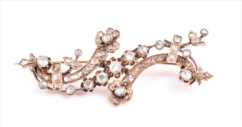 Lot 580A - A late 19th / early 20th century rose gold and...