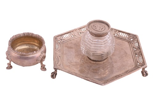 Lot 551 - A Victorian silver inkwell on stand; the...