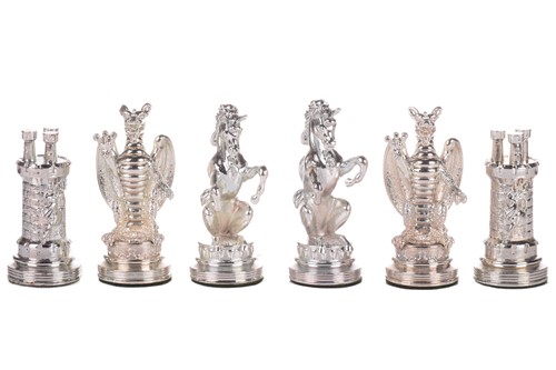 Lot 310 - The Royal Houses of Britain Heraldic Chess Set,...