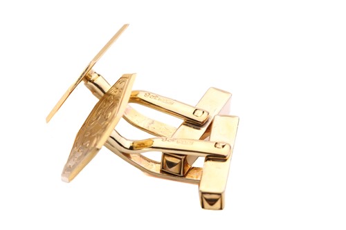Lot 36 - A pair of 9ct yellow gold Mappin and Webb...