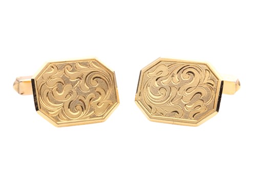 Lot 36 - A pair of 9ct yellow gold Mappin and Webb...