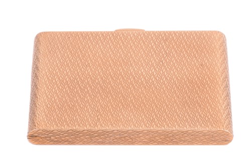 Lot 399 - A 9ct yellow gold compact, of rectangular form...