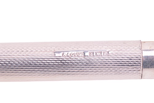 Lot 332 - A Parker pen 61 triple set, together with...