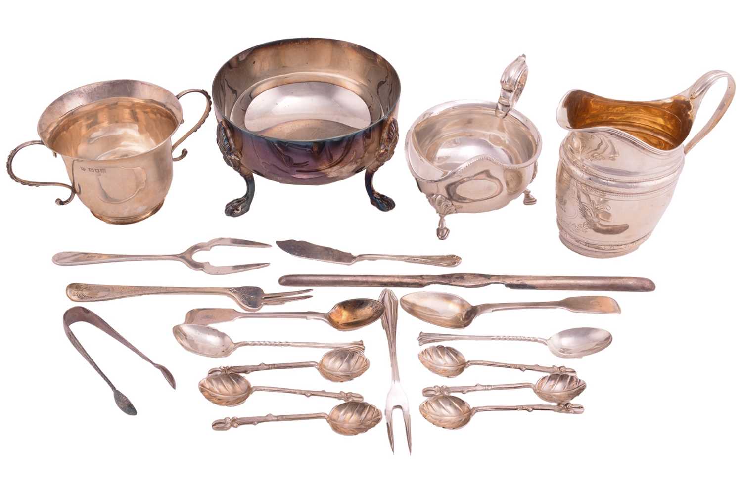 Lot 519 - A mixed collection of silver and plate...