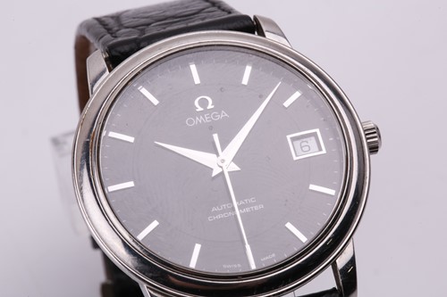Lot 473 - An Omega Automatic Chronometer watch,...
