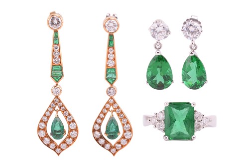 Lot 278 - A pair of emerald and diamond earrings and...