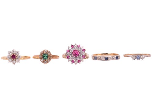 Lot 35 - A collection of five gem set rings including a...