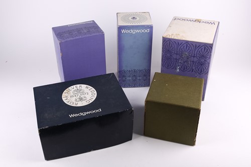 Lot 297 - A collection of boxed Wedgwood commemorative...