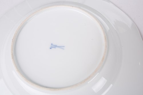 Lot 269 - A Meissen part coffee service, late 19th...