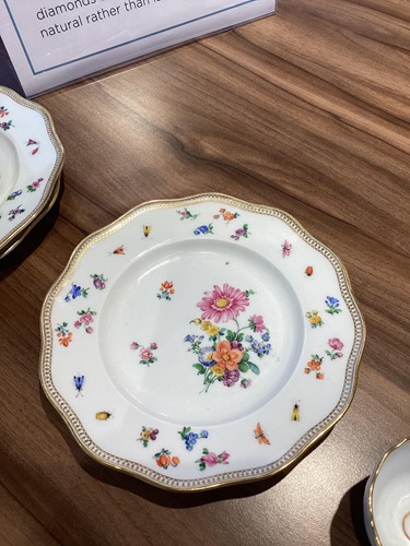 Lot 269 - A Meissen part coffee service, late 19th...