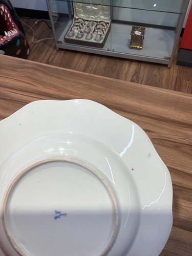 Lot 269 - A Meissen part coffee service, late 19th...