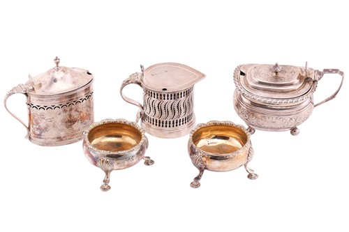 Lot 556 - A collection of silver items comprising a pair...
