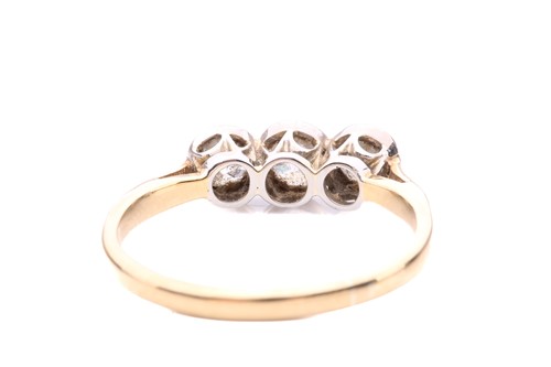 Lot 342 - A diamond trilogy ring, comprising three...