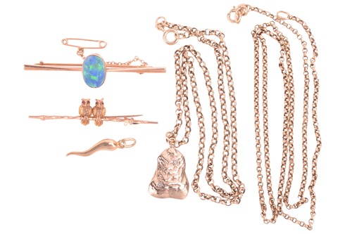 Lot 163 - A collection of jewellery, including an opal...