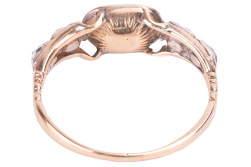 Lot 20 - A George III garnet and diamond ring,...