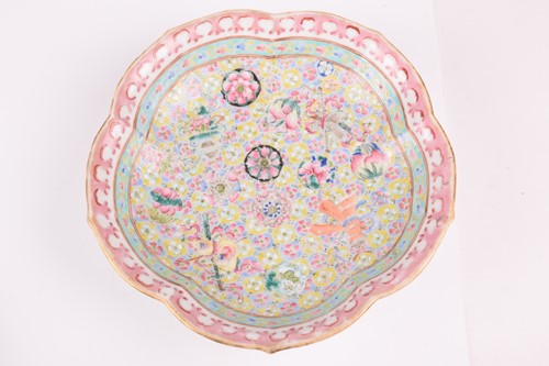 Lot 126 - A Chinese Famille Rose porcelain lobed and...