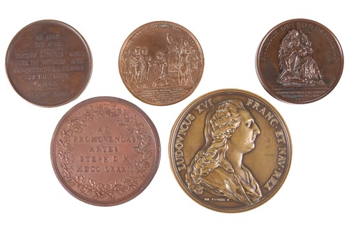 Lot 340 - A large Louis XVI bronze medal, portrait by...