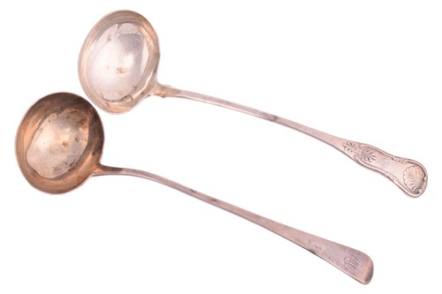 Lot 418 - A George III Old English pattern soup ladle,...