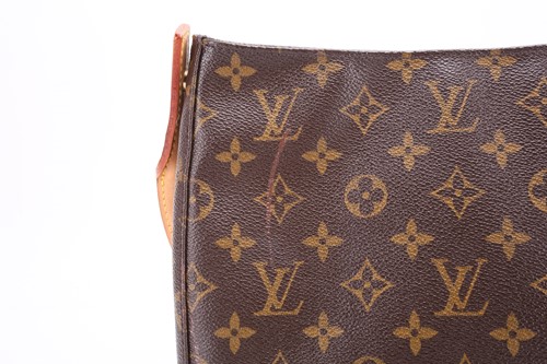 Lot 311 - Louis Vuitton - a Looping MM shoulder bag in...