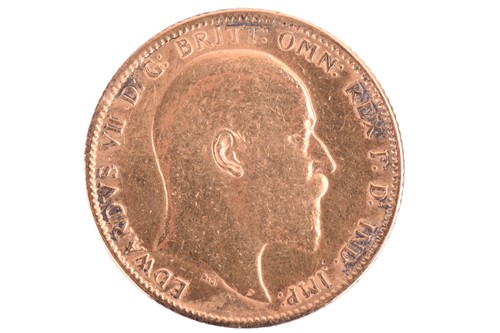 Lot 320 - A 1902 Edward VII full sovereign, circulated.