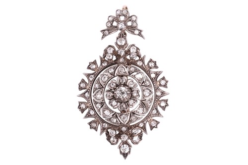 Lot 175 - A late 19th-century diamond pendant/brooch in...