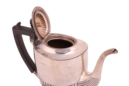 Lot 200 - An early 20th-century silver coffee pot,...