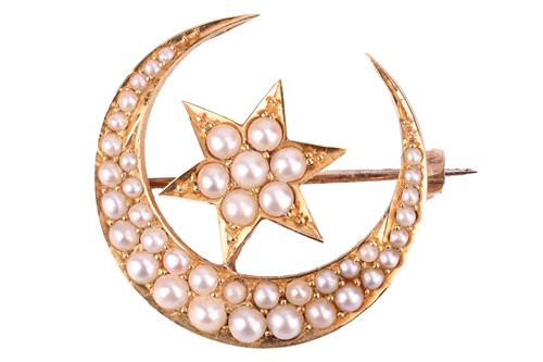 Lot 139 - An Edwardian split pearl crescent brooch,...