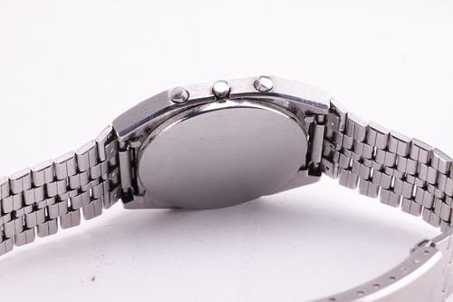 Lot 168 - An Omega Speedmaster Quartz Digital...