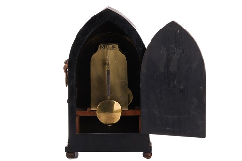 Lot 203 - An early 19th-century single fusee lancet top...