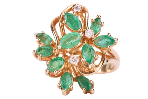 Lot 61 - An emerald and diamond floral cluster ring,...