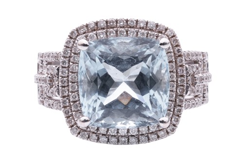 Lot 9 - An aquamarine and diamond cocktail ring in...