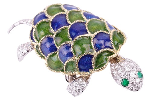 Lot 48 - A diamond and enamel tortoise brooch with...